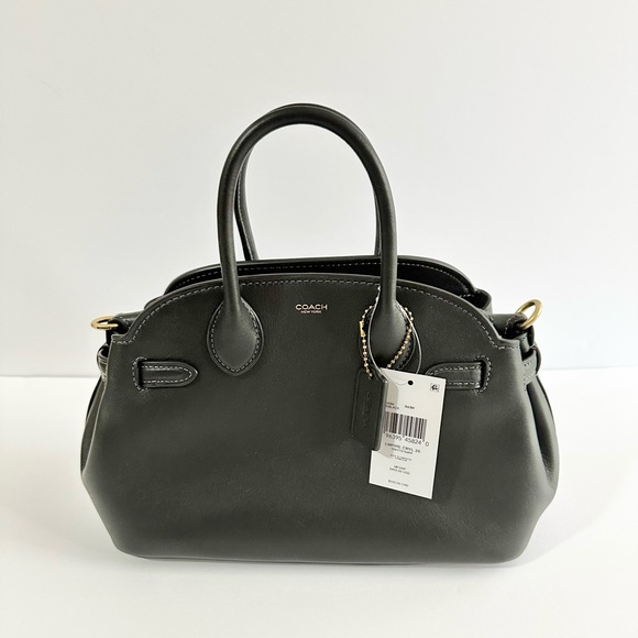 Coach Empire 26 - Picture 1 of 15